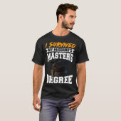I Survived My Husband s Masters Degree Diploma gra T-shirt (Voorkant volledig)