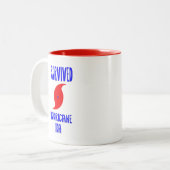 I Survived oricane Ida Tweekleurige Koffiemok (Voorkant links)