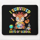 I Survived Six Seven Days Of School Cute Deer Stud Muismat (Voorkant)