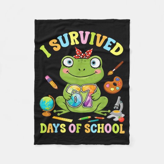 I Survived Six Seven Days Of School Cute Frog Stud Fleece Deken (Voorkant)