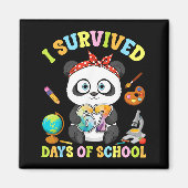 I Survived Six Seven Days Of School Cute Panda Stu Magneet (Voorkant)