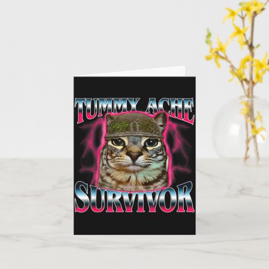 I Survived Today's Funny Tummy Ache Survivor Cat M Kaart (Gele Bloem)