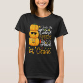 I Teach The Cutest Pumpkins In The Patch 1st Grade T-shirt (Voorkant)
