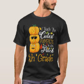 I Teach The Cutest Pumpkins In The Patch 5th Grade T-shirt (Voorkant)