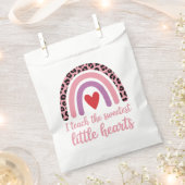 I Teach The Sweetest Hearts Rainbow Teacher Bedankzakje (Geknipt)