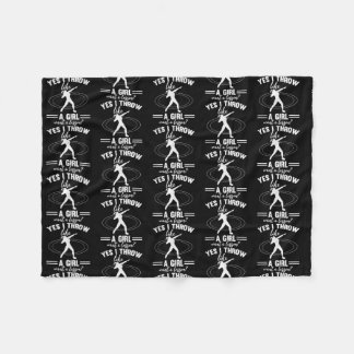I Throw Like A Girl Shot Put Track And Field Fleece Deken