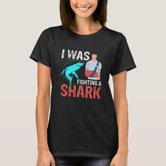 I Was Fighting A Shark  Broken Bones  2 T-shirt (Voorkant)