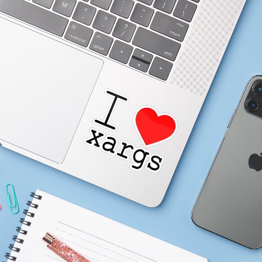I ❤️ xargs vinyl sticker (Laptop met iPhone)