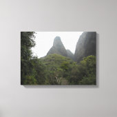Iao Needle in Maui, Hawaii Canvas Afdruk (Voorkant)
