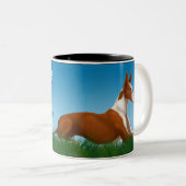 Ibizan Hound Central Tweekleurige Koffiemok (Voorkant rechts)