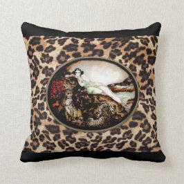 Icart Leopard Lady op Leopard Print Pillow Kussen