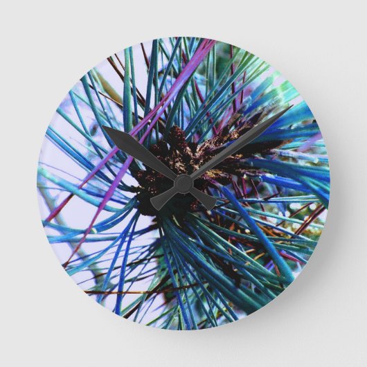 Ice Blue Monkey Puzzle Tree in Winter Ronde Klok (Voorkant)