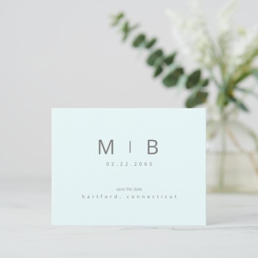 Ice Blue Monogram Wedding Save the Date Briefkaart (Staand voorkant)