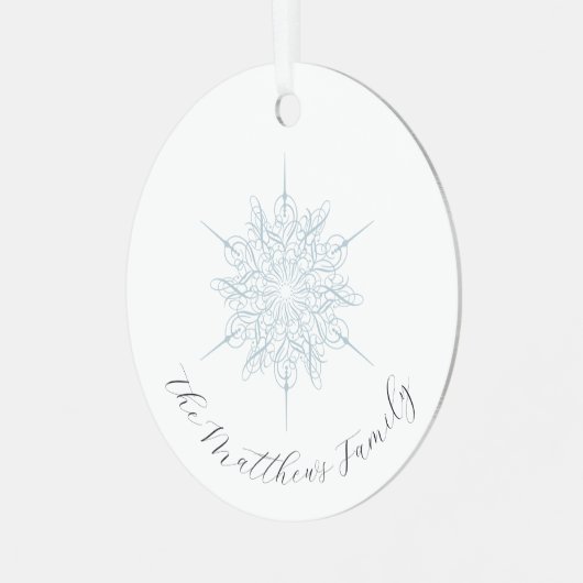 Ice Blue Sneeuwvlok familienaam Kerstmis Metalen Ornament (Voorkant links)