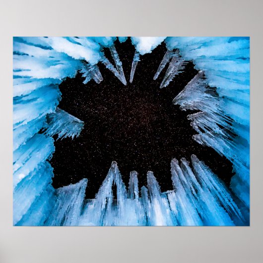 Ice Cave/Starry Beauful Blue Crystal Icicle Poster (Voorkant)