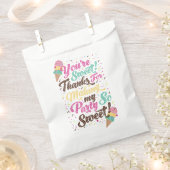 Ice Cream Cone Bright Typographic Birthday Party Bedankzakje (Geknipt)