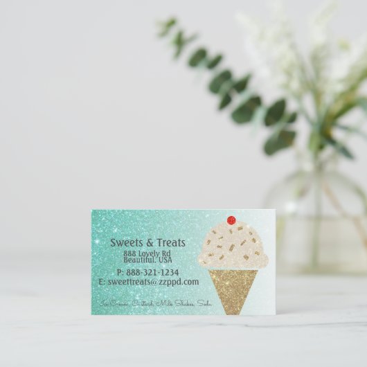 Ice Cream Cone on Blauwgroen Glitter Gradient Visitekaartje (Staand voorkant)