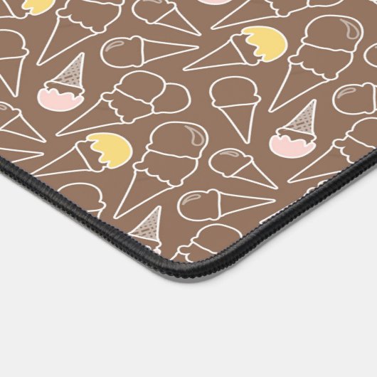 Ice Cream Cone Pattern on Brown Bureaumat (Hoek)