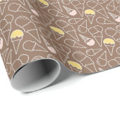 Ice Cream Cone Pattern on Brown Cadeaupapier (Rol Hoek)