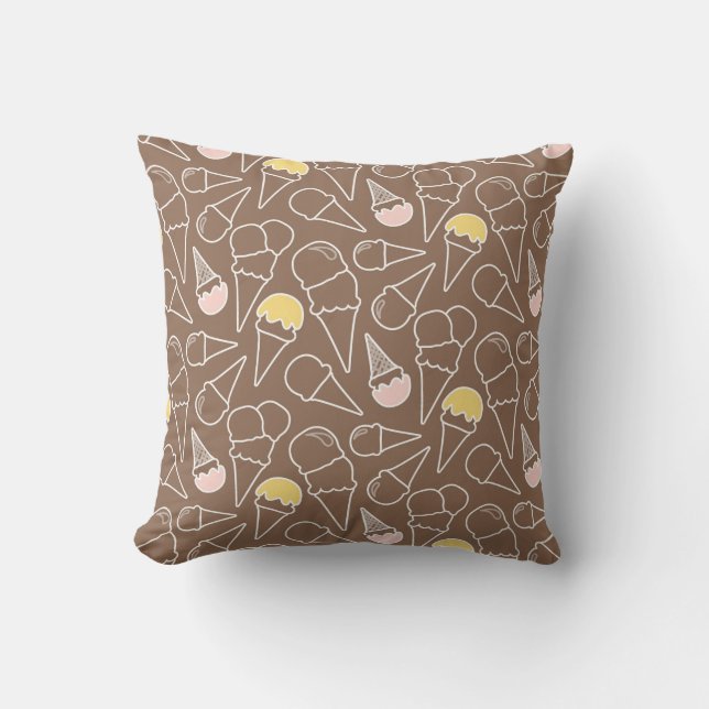 Ice Cream Cone Pattern on Brown Kussen (Voorkant)