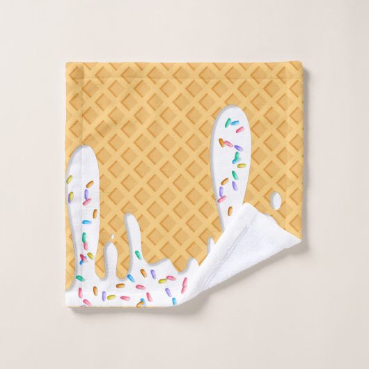 Ice Cream Cone with Driving Frosting & Sprinkles Bad Handdoek (Wasdoekje)