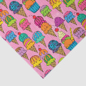 Ice Cream Cones op Roze Tissuepapier (Detail)