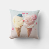 Ice Cream Couple - Liefde bij de eerste klik Kussen (Voorkant)