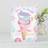 Ice Cream Donut Hier is de Scoop verjaardag Kaart (Staand voorkant)
