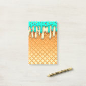 Ice Cream Drip Waffle Cone Mint with Sprinkles Post-it® Notes (Op bureau)