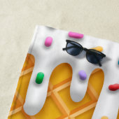 Ice Cream Drip Waffle Cone with Sprinkles Strandlaken (In situ)