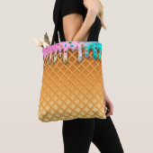 Ice Cream Drip Waffle Roze met sprinken Tote Bag (Dichtbij)