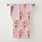 Ice Cream Kat – Rosy & Dreamy Bad Handdoek (Insitu)