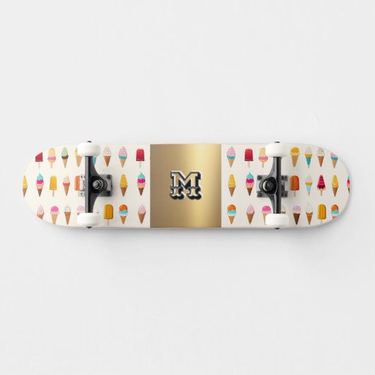 Ice Cream Lollies Monogrammed Retro Seaside Fun Persoonlijk Skateboard (Horizontaal)