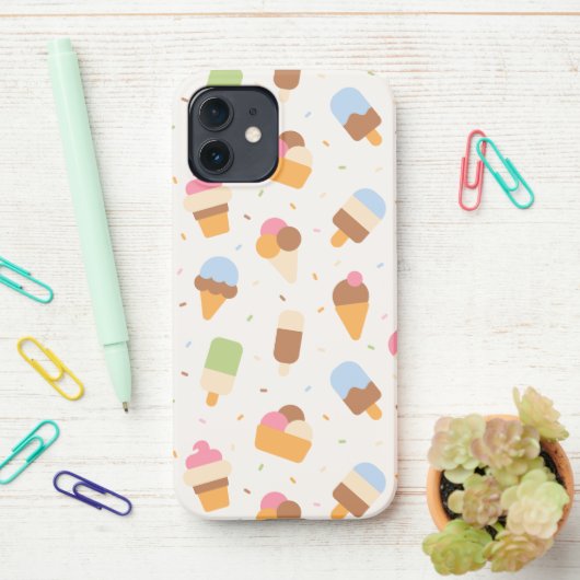 Ice Cream Pattern, Ice Cream Cone, Ice Popsicle iPhone Hoesje (Op bureau)