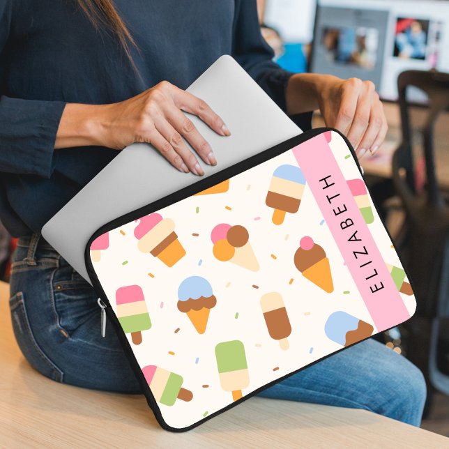 Ice Cream Pattern, Ice Cream Cone, Jouw naam Laptop Sleeve (Creator heeft geüpload)