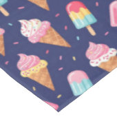 Ice cream, popsicles and cherries pattern tafelkleed (Gekanteld)