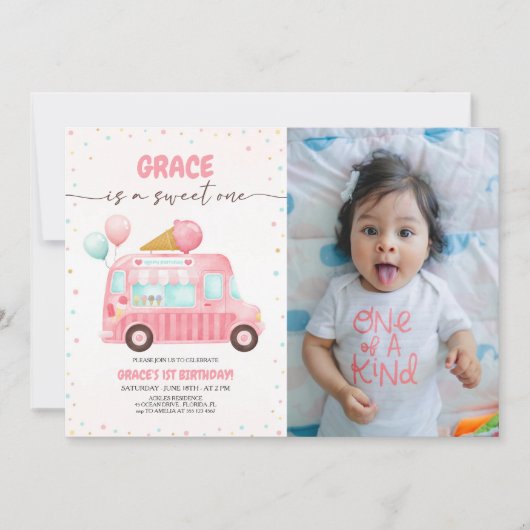 Ice Cream Truck Hier is de Scoop Verjaardag Foto Kaart (Voorkant)