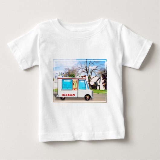 Ice Cream Truck in Street (Voorkant)