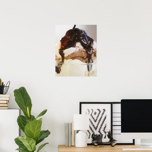 Ice crème sundae poster (Thuiskantoor)