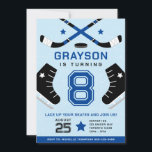 Ice Hockey Kids Verjaardagsfeestje Blauwe Uitnodig Kaart<br><div class="desc">Zet je schaatsen omhoog en plan een ijshockeyverjaardagsfeestje! Dit ontwerp is voorzien van ijshockeysticks,  schaatsen en puck. Bewerk dit ontwerp zodat het past bij de kleuren van je team.</div>