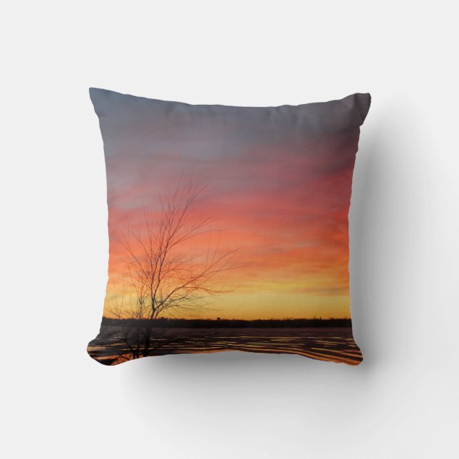 Ice Lake Sunset Pillow Kussen (Voorkant)