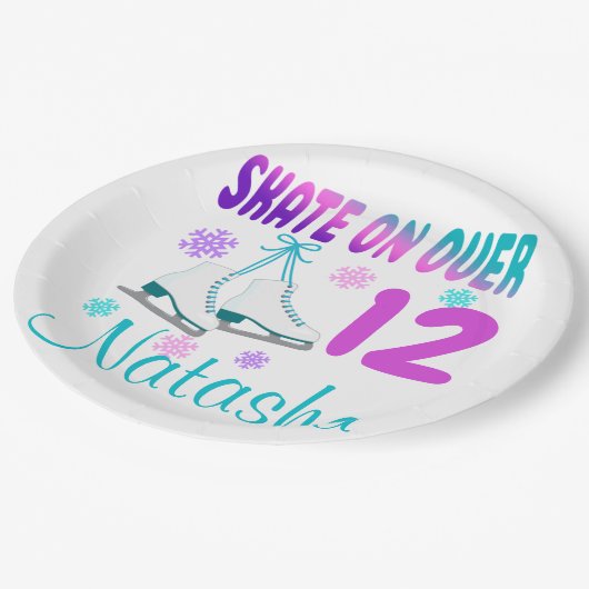 Ice Schaats on Over Birthday Girl Skater  Papieren Bordje (Gekanteld)