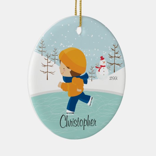 Ice Skater Boy met kerstversiering Keramisch Ornament (Rechts)