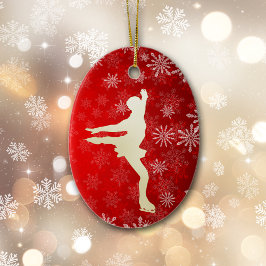 Ice Skater Gold Snowflakes op Bright Red Keramisch Ornament