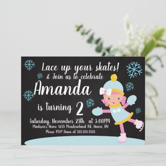 Ice Skating Girl's Birthday Blue Snowflakes Party Kaart (Staand voorkant)