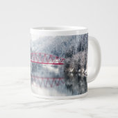 Ice & Snow | Red Bridge in Winter, Japan Grote Koffiekop (Voorkant rechts)