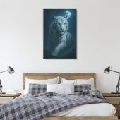 Ice Spirit White Tiger – Mystic Guardian of Calm P Canvas Afdruk (Insitu (Slaapkamer))