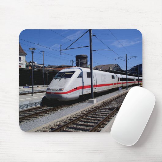 ICE-trein in Keulen in Duitsland Muismat (Met muis)