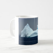 Icebergs in Newfoundland Koffiemok (Voorkant links)