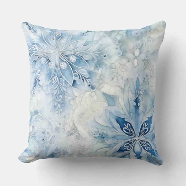 Icebound Fantasy Realm Winter Kussen (Voorkant)